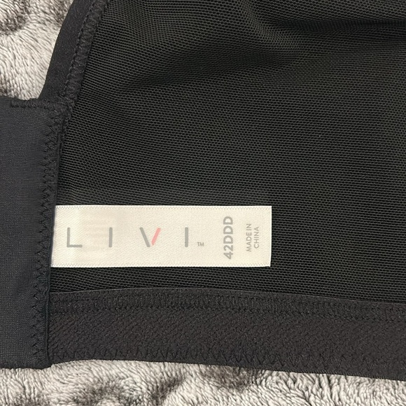 LIVI Active Sports Bra - Picture 7 of 8